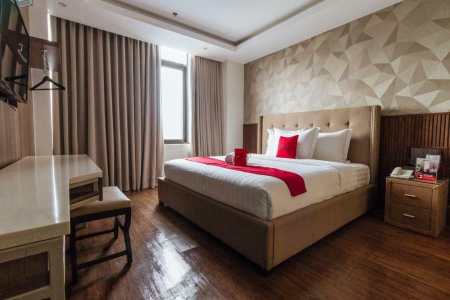 Reddoorz Premium @ South Triangle Quezon City Exterior foto